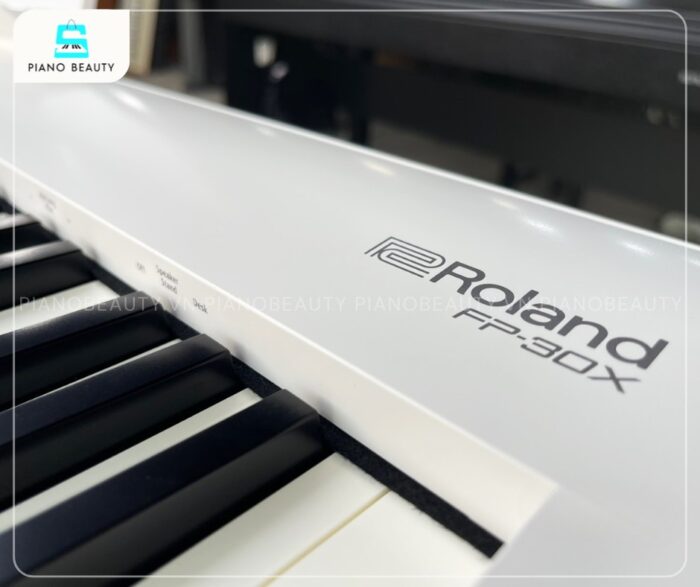 Piano điện Roland FP30 hỗ trợ nhiều tính năng luyện tập