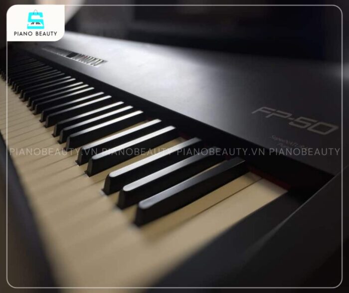 Piano điện Roland FP50 với bàn phím Ivory Feel-G