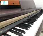 Piano điện Roland HP2 hỗ trợ nhiều chức năng luyện tập