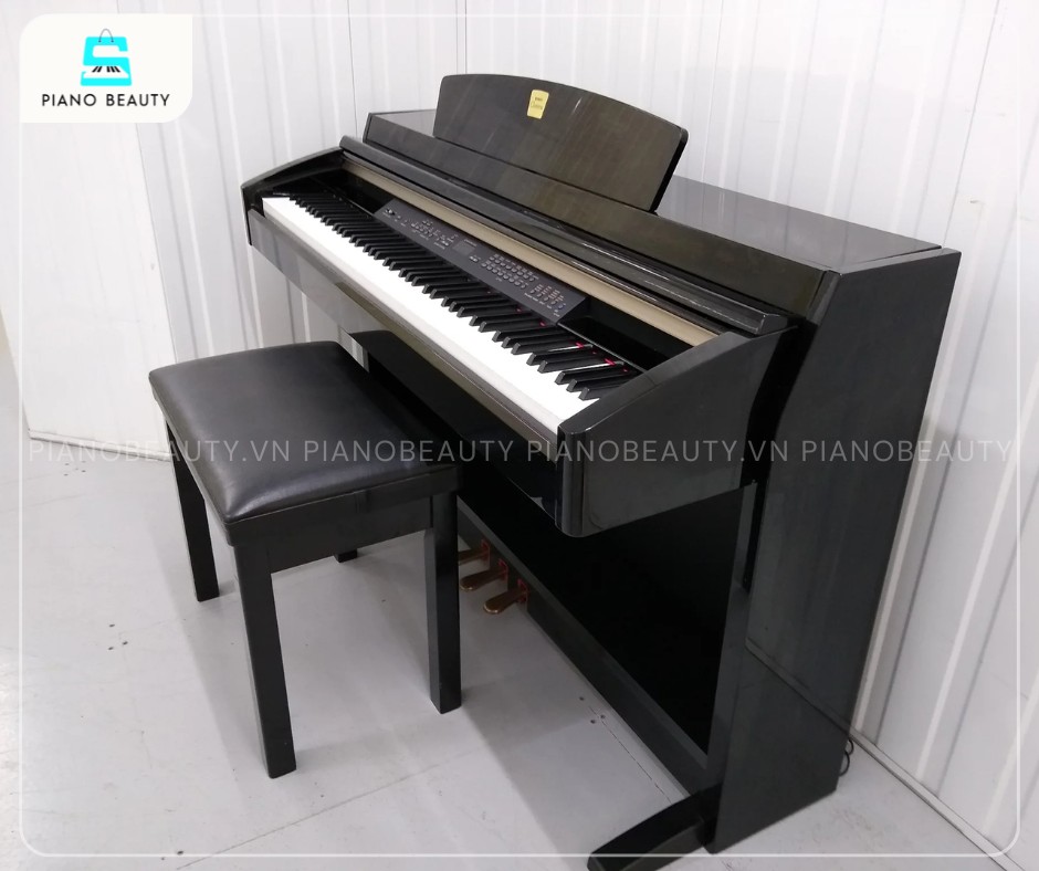 Piano Điện Yamaha CLP240 PE phù hợp luyện tập và biểu diễn