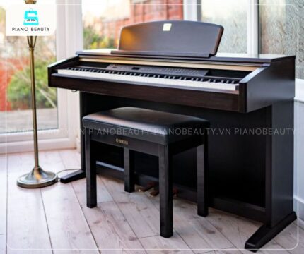Piano điện Yamaha CLP130 thiết kế nhỏ gọn phù hợp nhiều không gian