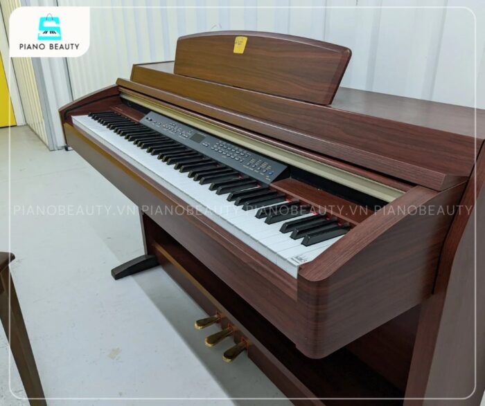 Đàn piano Yamaha CLP240M mang đến trải nghiệm piano chân thực