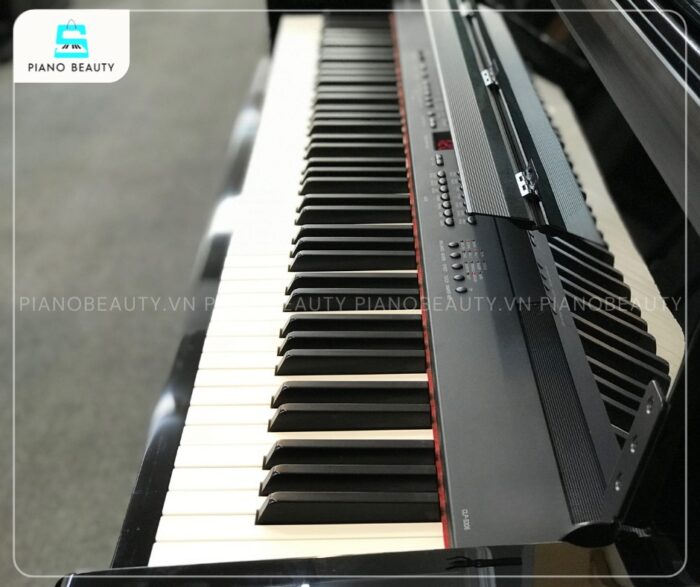 Piano điện Yamaha CLPS306 mang đến âm thanh Real Grand Expression