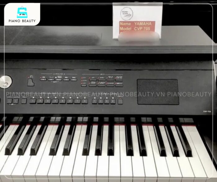 Bảng điều khiển của piano điện Yamaha CVP 705