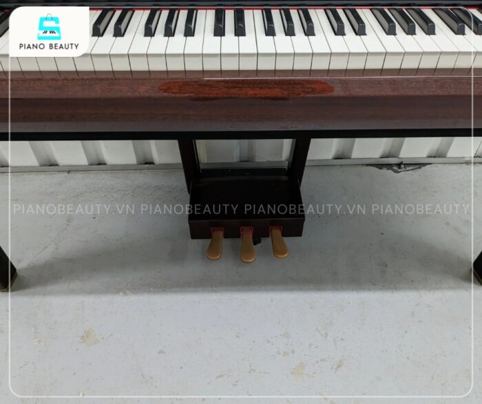 Hệ thống pedal của piano điện Yamaha CVP409