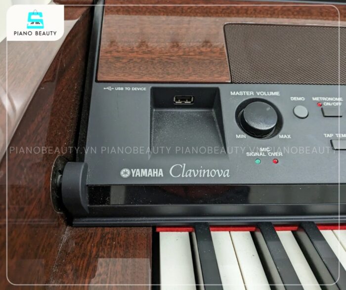 Piano điện Yamaha CVP409 hỗ trợ kết nối đa dạng