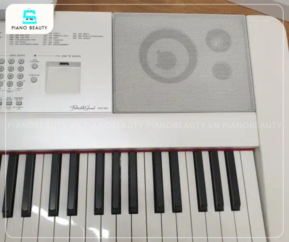 Piano điện Yamaha DGX660 âm thanh Pure CF chân thực