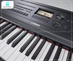 Bảng điều khiển của piano điện Yamaha DGX670