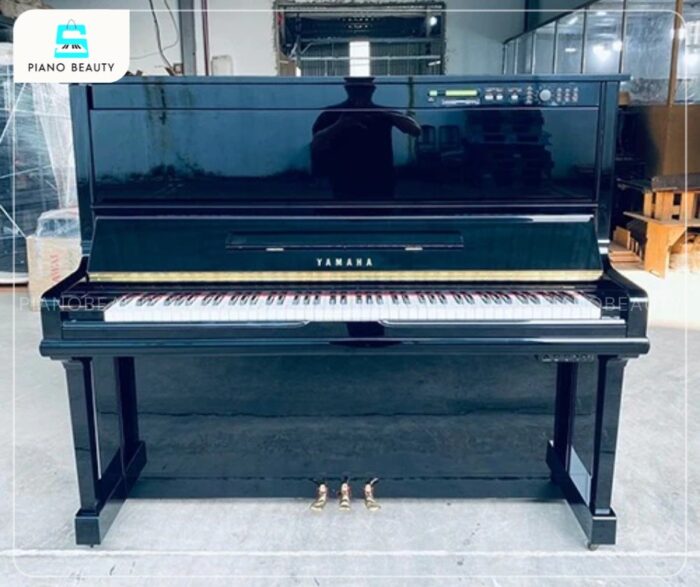 Đàn piano Yamaha HQ300SX phù hợp với nhiều không gian