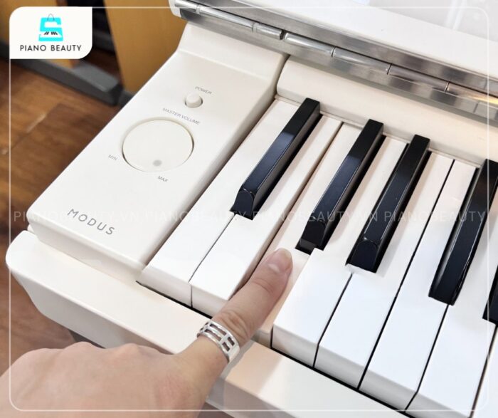 Piano điện Yamaha Modus R01 88 phím GHS phản hồi nhanh